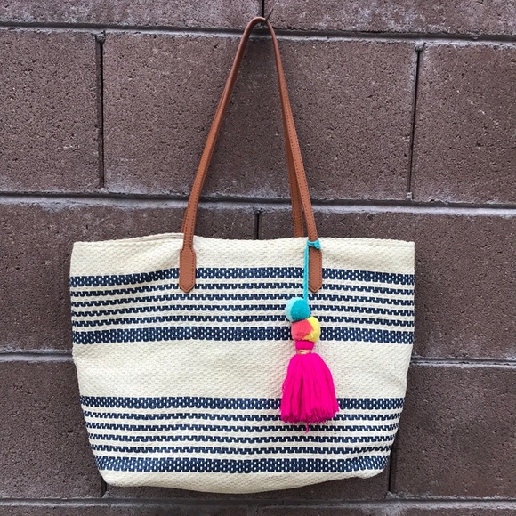 Old Navy Handbags - Old navy striped tote with tassel